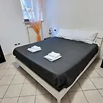 Апартаменты Grazioso A 500m Da Piazza Del Campo - Ztl Free